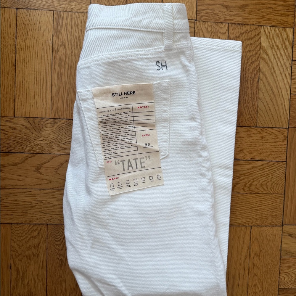 Still Here Tate Straight Leg Jeans in White